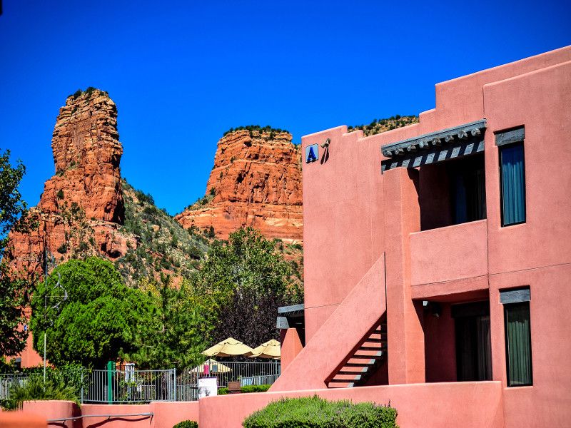 Bell Rock Inn