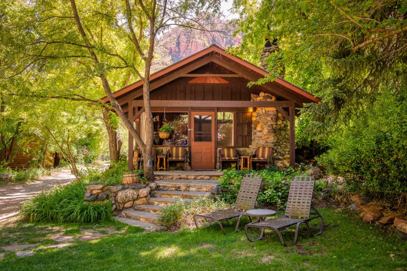 Orchard Canyon on Oak Creek