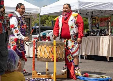 Bell-rock-plaza-native-american-craft-show